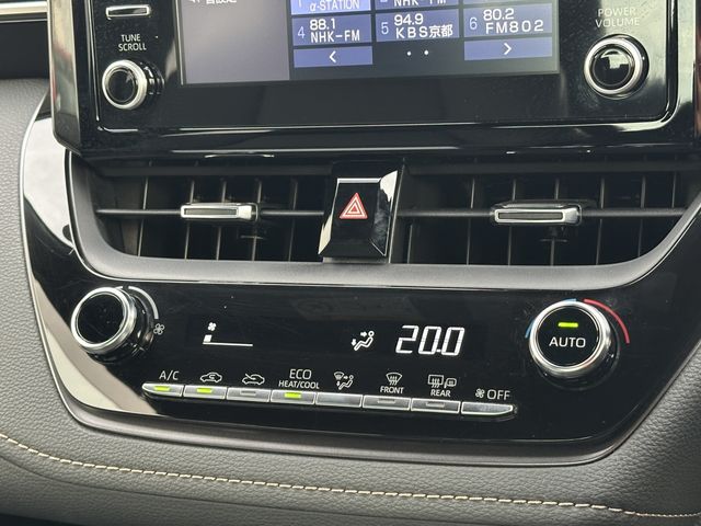 TOYOTA COROLLA SEDAN 2022 Image 31