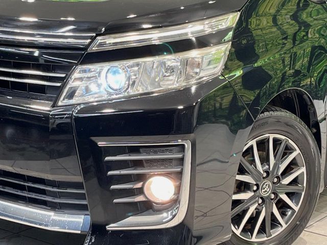 TOYOTA VOXY 2015 Image 31