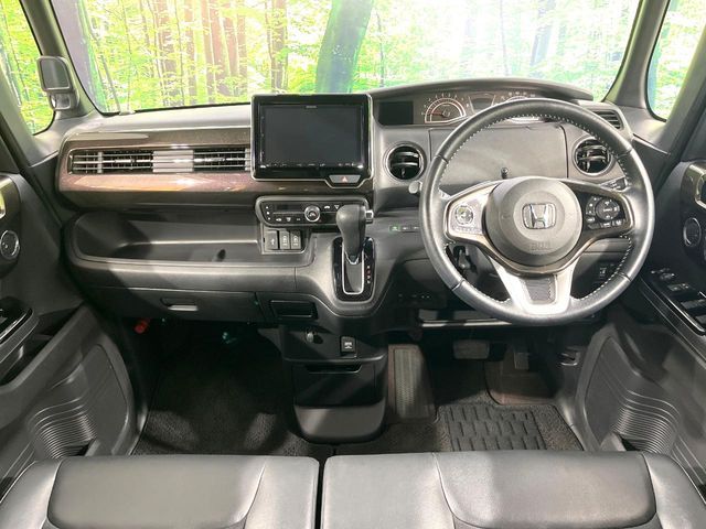 HONDA N BOX CUSTOM 2019 Image 31