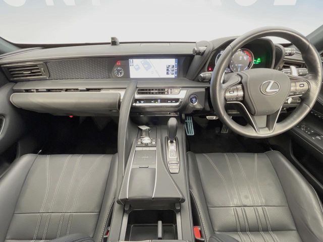 TOYOTA LEXUS LC500H 2020 Image 31