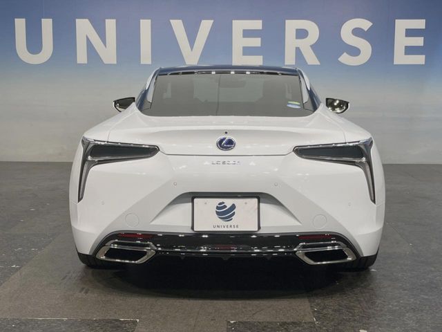 TOYOTA LEXUS LC500H 2020 Image 31