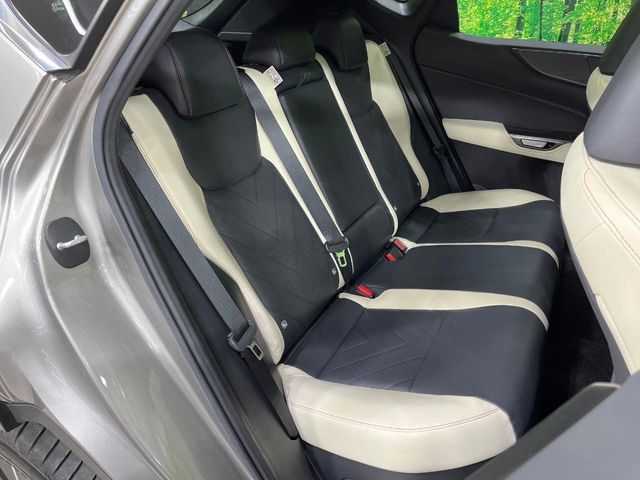 TOYOTA LEXUS NX350H 2021 Image 31