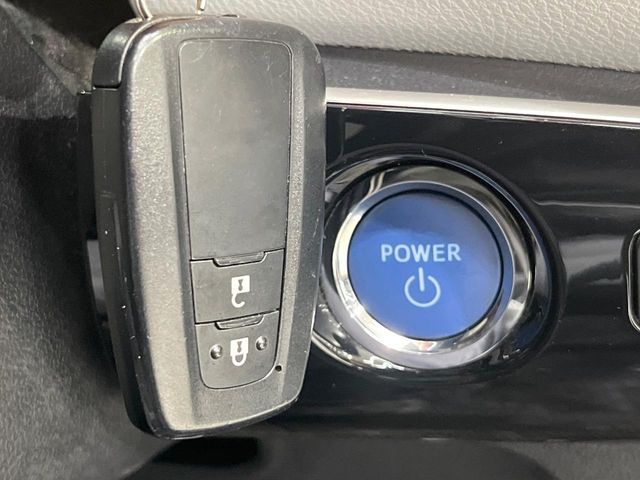 TOYOTA PRIUS 2015 Image 31