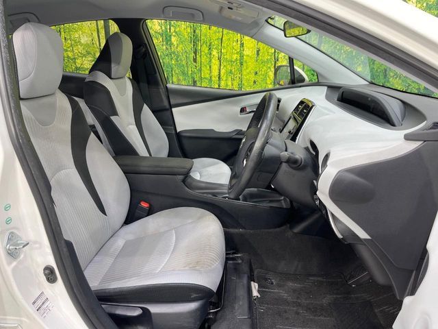 TOYOTA PRIUS 2015 Image 31