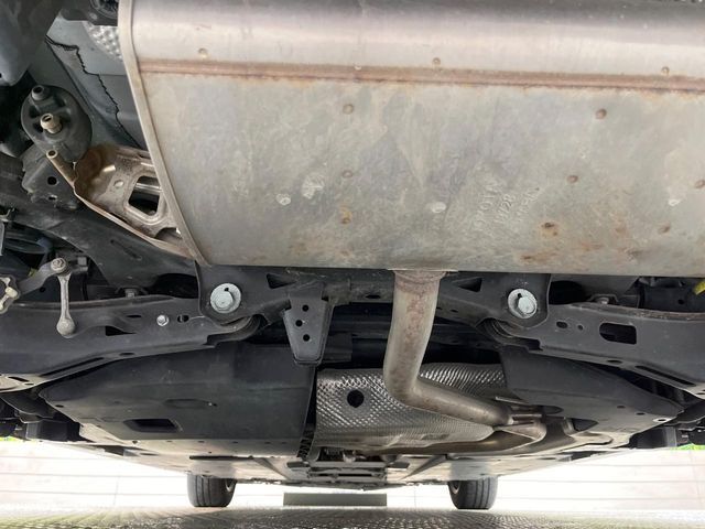 TOYOTA PRIUS 2015 Image 31