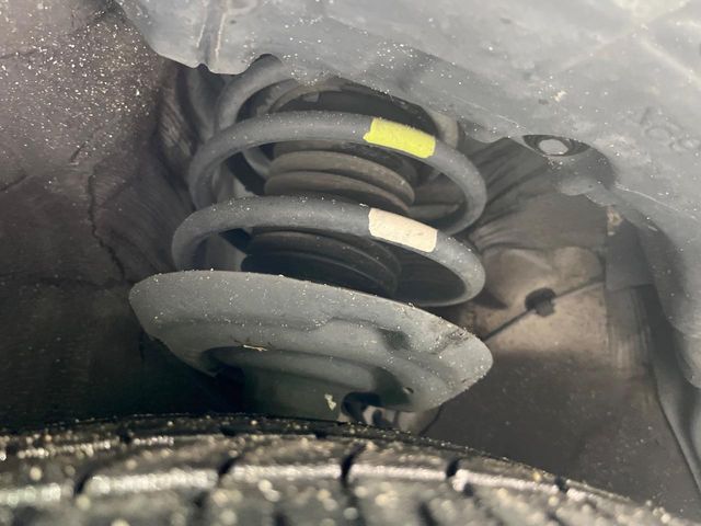 TOYOTA PRIUS 2015 Image 31