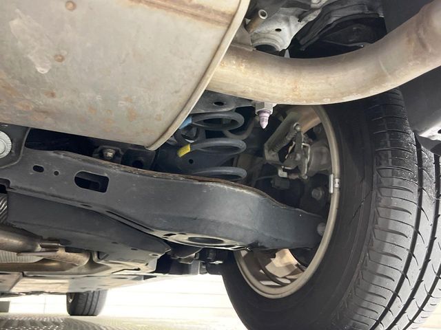 TOYOTA PRIUS 2015 Image 31