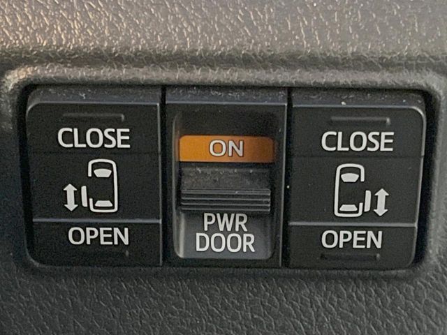 TOYOTA SIENTA HYBRID 2017 Image 31