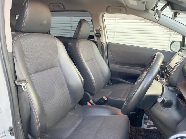 TOYOTA SIENTA HYBRID 2017 Image 31