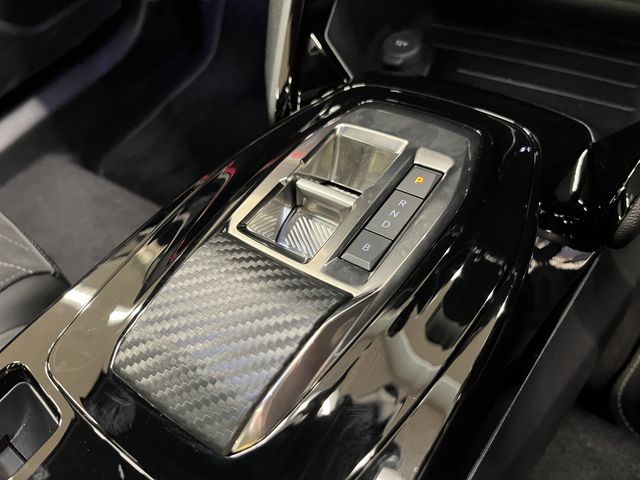 PEUGEOT E-2008 2023 Image 31