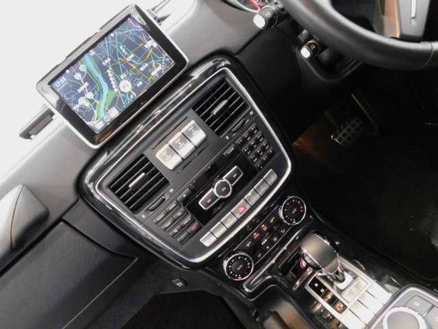 MERCEDES BENZ G CLAS 2016 Image 31