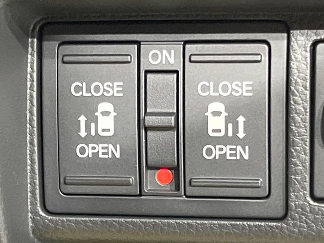 HONDA STEPWAGON E:HEV SPAD 2025 Image 31