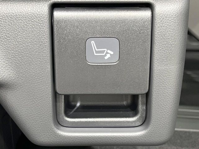 HONDA STEPWAGON E:HEV SPAD 2025 Image 31