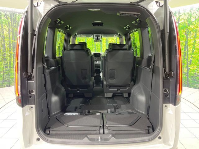 HONDA STEPWAGON E:HEV SPAD 2025 Image 31