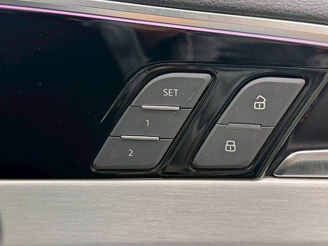 AUDI A4 AVANT 2021 Image 31