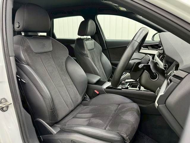 AUDI A4 AVANT 2021 Image 31