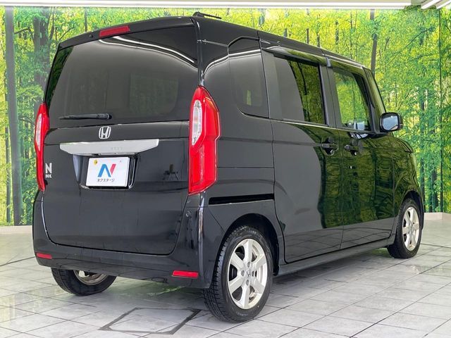 HONDA N BOX 2019 Image 31