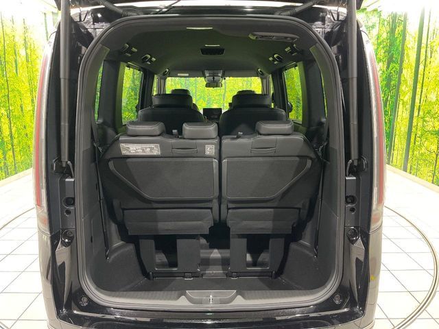 HONDA STEPWAGON E:HEV SPAD 2024 Image 31