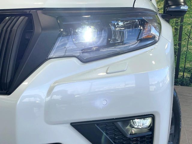 TOYOTA LANDCRUISER PRADO 2023 Image 31