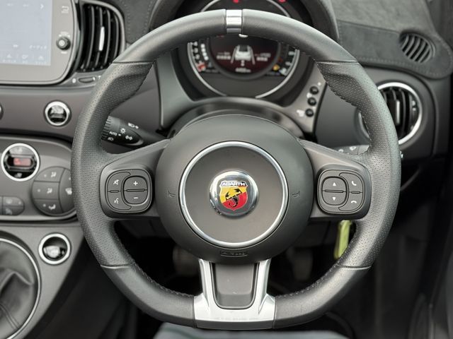 FIAT ABARTH F595C 2024 Image 31