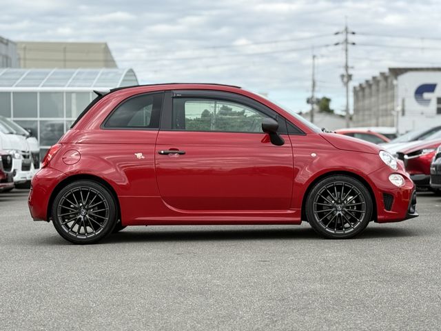 FIAT ABARTH F595C 2024 Image 31