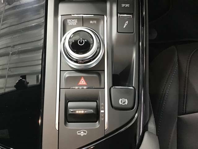 MASERATI LEVANTE 2022 Image 31