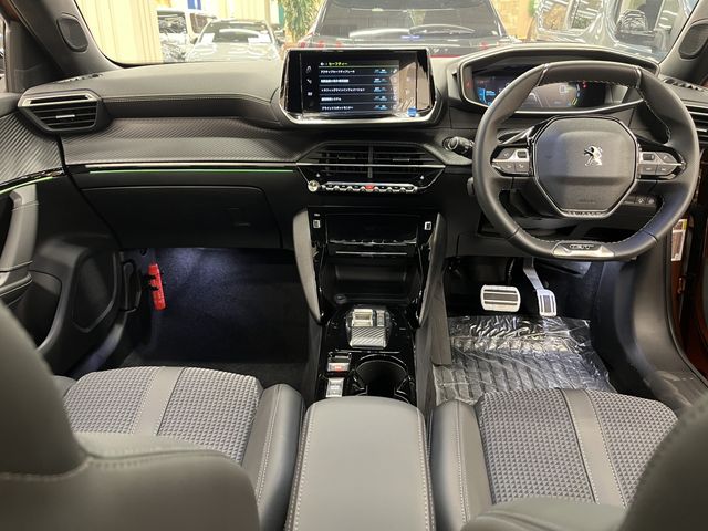 PEUGEOT E-2008 2025 Image 31