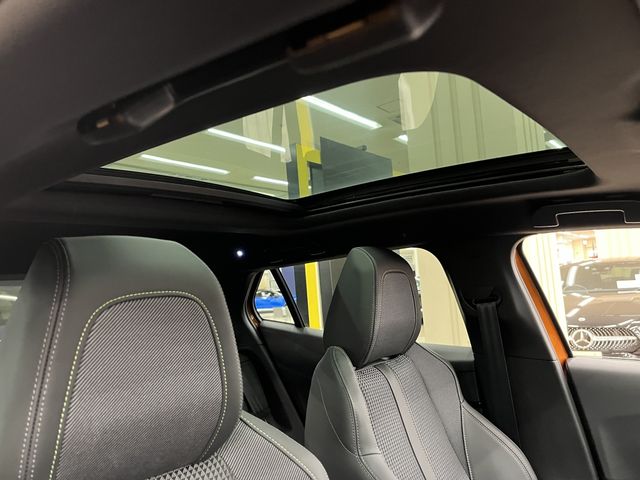 PEUGEOT E-2008 2025 Image 31