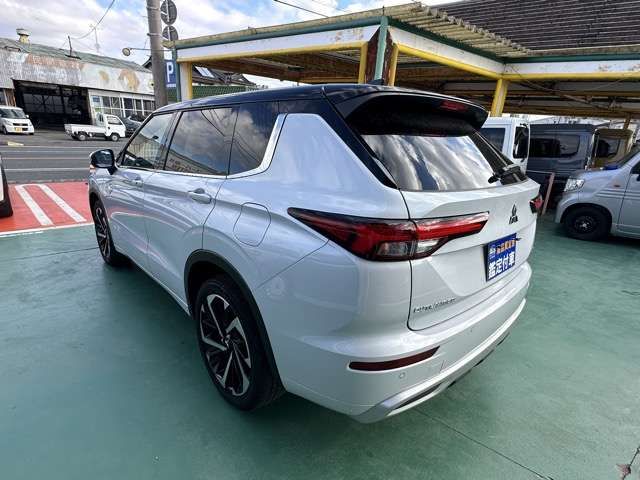 MITSUBISHI OUTLANDER PHEV 2023 Image 31