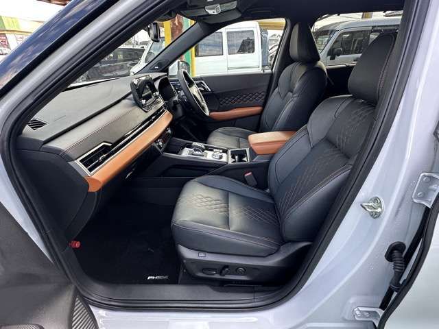 MITSUBISHI OUTLANDER PHEV 2023 Image 31