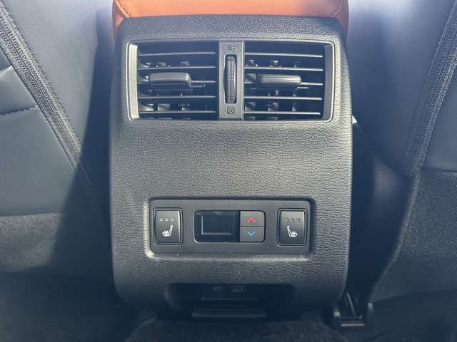 MITSUBISHI OUTLANDER PHEV 2023 Image 31