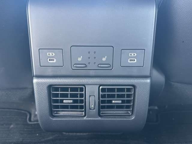 TOYOTA BZ4X 2023 Image 31