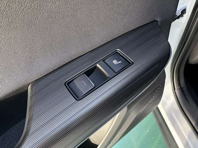 TOYOTA HARRIER PHEV 2023 Image 31