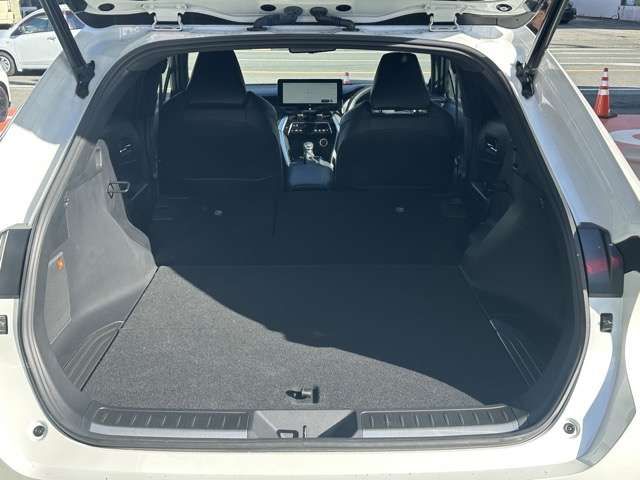 TOYOTA HARRIER PHEV 2023 Image 31