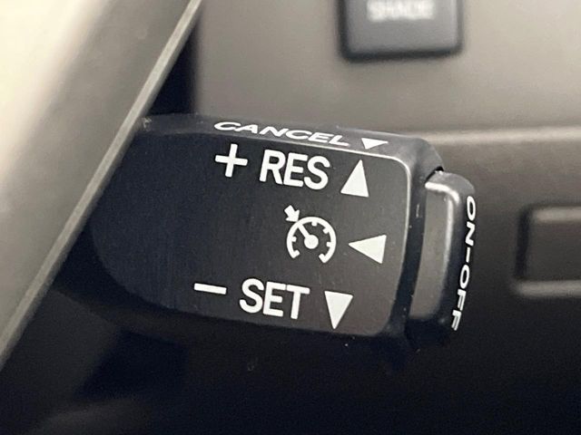 TOYOTA CROWN SEDAN 2011 Image 31