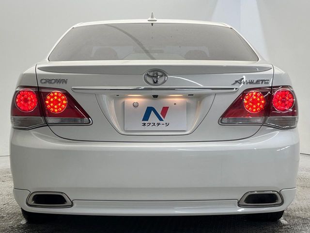 TOYOTA CROWN SEDAN 2011 Image 31