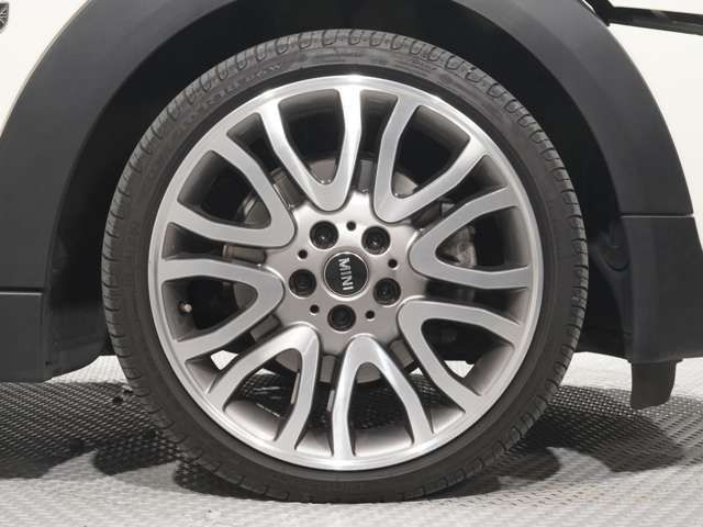 BMW MINI COOPER S OP 2017 Image 31