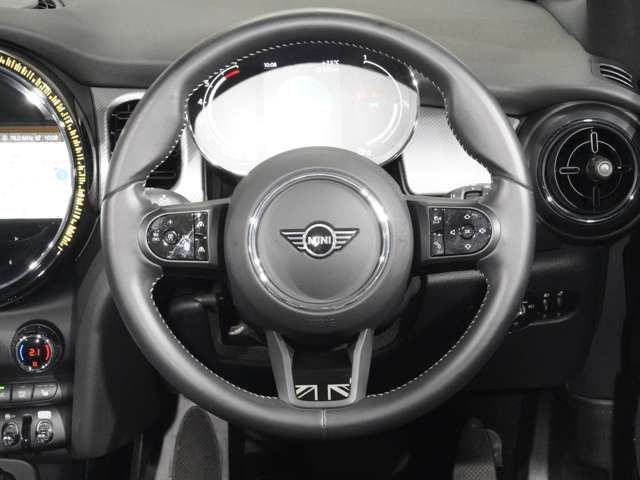 BMW MINI COOPER S OPEN 2023 Image 31