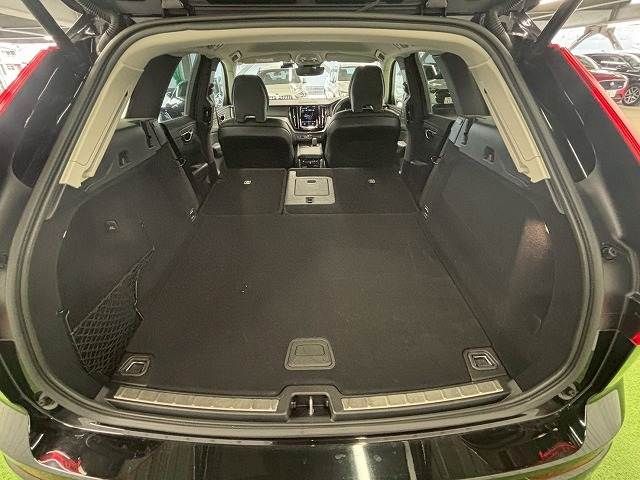 VOLVO XC60 2022 Image 31