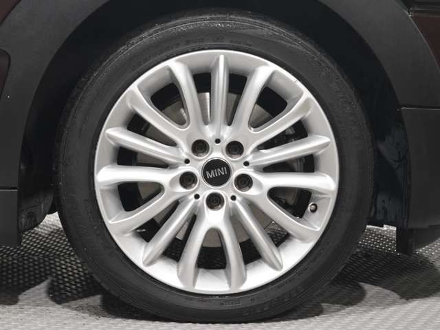 BMW MINI COOPER S CL 2017 Image 31