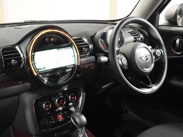 BMW MINI COOPER S CL 2017 Image 31