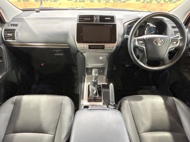 TOYOTA LANDCRUISER PRADO 2023 Image 31