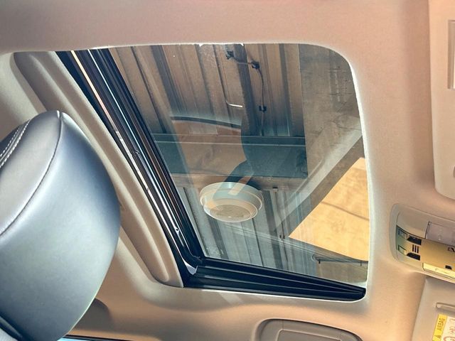 TOYOTA LANDCRUISER PRADO 2023 Image 31