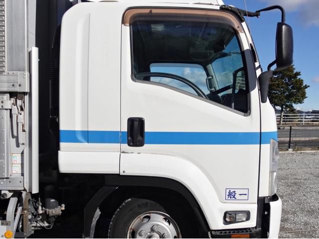 ISUZU FORWARD 2012 Image 31