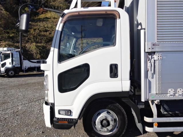 ISUZU FORWARD 2013 Image 31