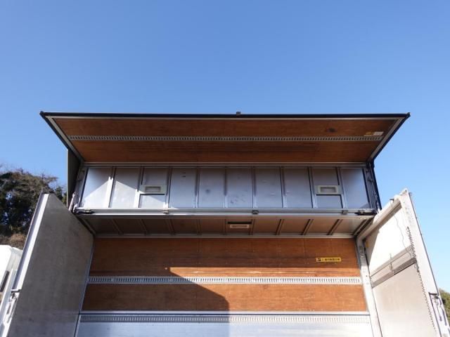 ISUZU FORWARD 2010 Image 31