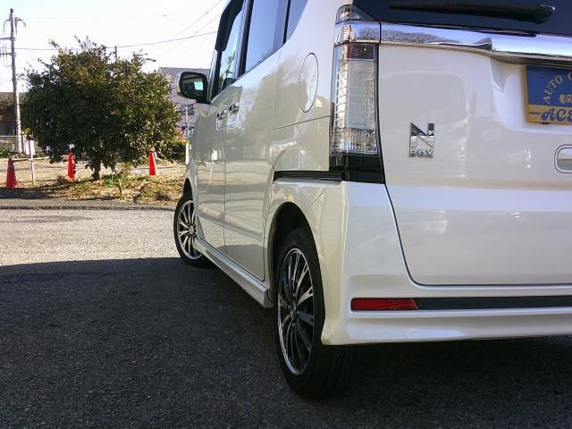 HONDA N BOX CUSTOM 2013 Image 31