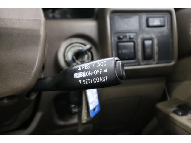 TOYOTA LANDCRUISER VAN 1995 Image 31