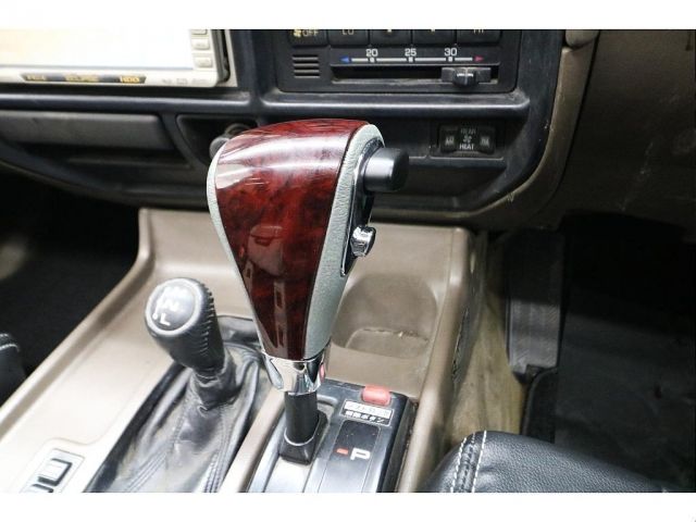 TOYOTA LANDCRUISER VAN 1995 Image 31