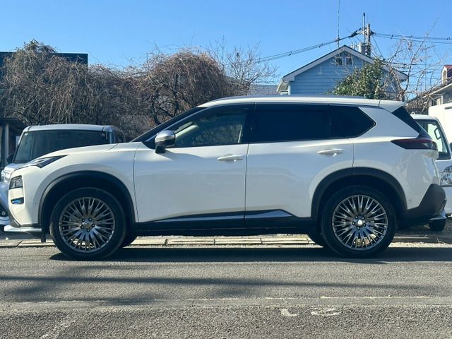 NISSAN X-TRAIL HYBRID 4WD 2023 Image 31